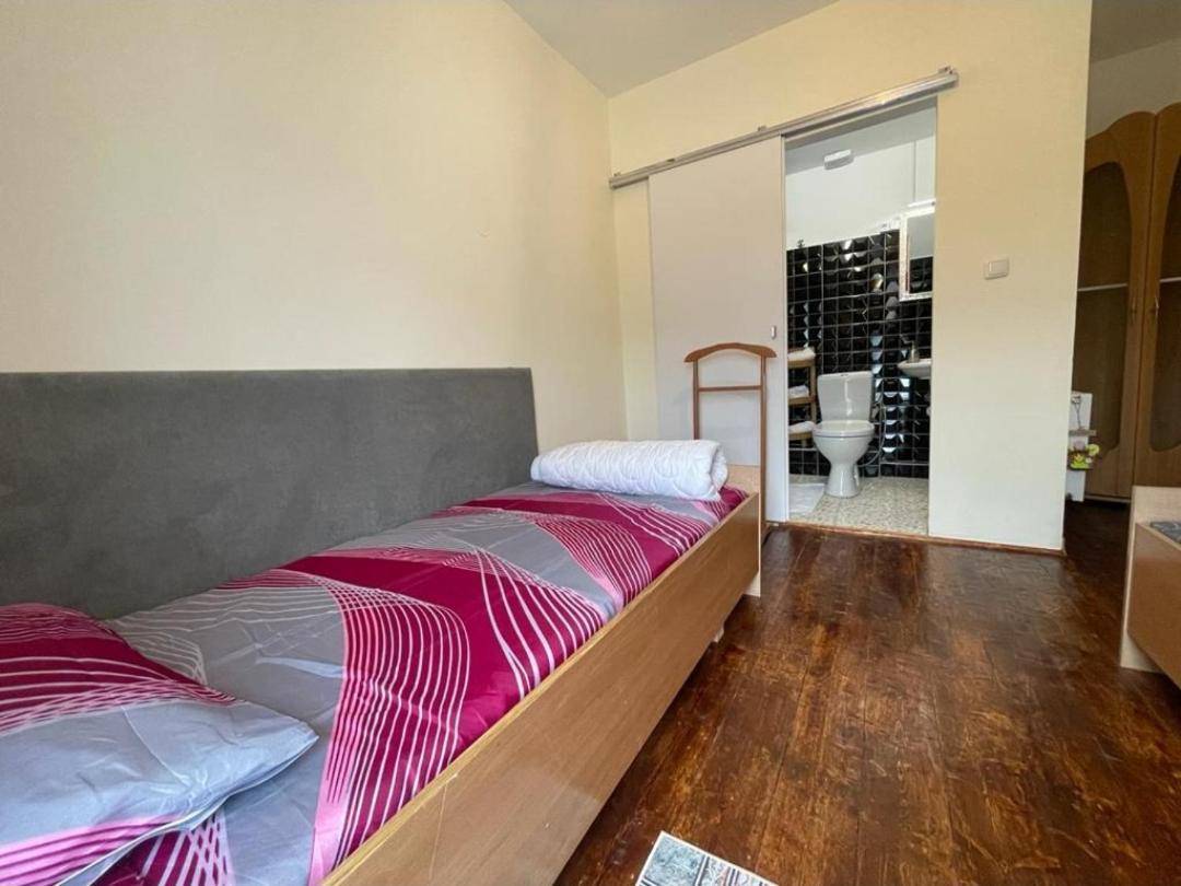 Osteria Mediterranean Freirachdorf Екстер'єр фото